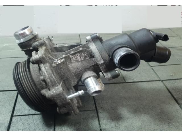 bontott MERCEDES-BENZ CLA Vízpumpa