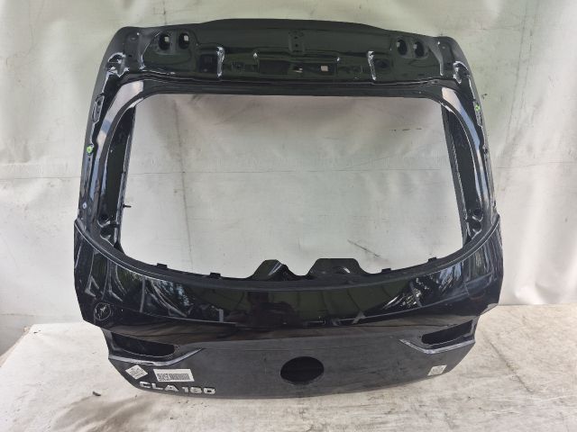 bontott MERCEDES-BENZ CLA Csomagtérajtó (Üres lemez)