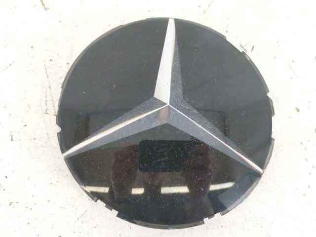 bontott MERCEDES-BENZ CLA Első Embléma