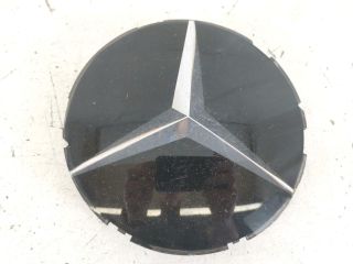 bontott MERCEDES-BENZ CLA Első Embléma