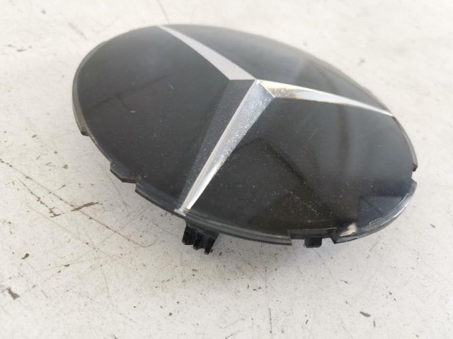 bontott MERCEDES-BENZ CLA Első Embléma