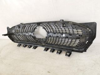 bontott MERCEDES-BENZ CLA Első Lökhárító Alsó Középső Díszrács