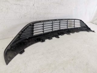 bontott MERCEDES-BENZ CLA Első Lökhárító Alsó (Műanyag)