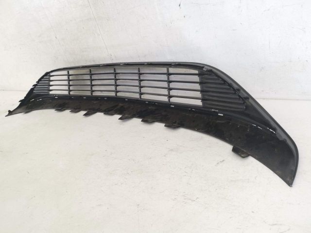 bontott MERCEDES-BENZ CLA Első Lökhárító Alsó (Műanyag)