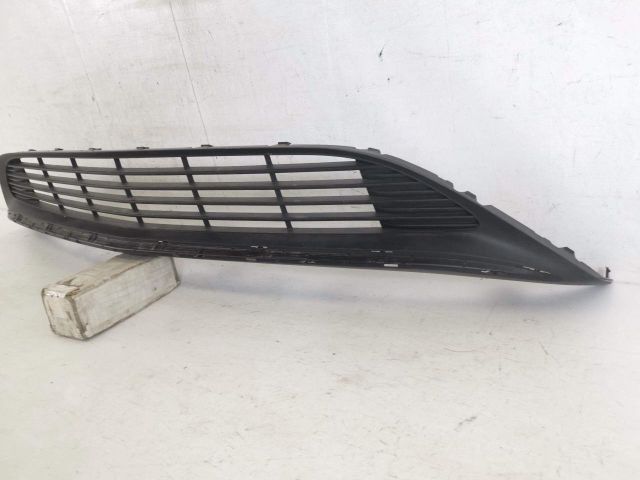 bontott MERCEDES-BENZ CLA Első Lökhárító Alsó (Műanyag)