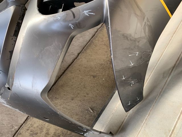 bontott MERCEDES-BENZ CLA Első Lökhárító (Üresen)