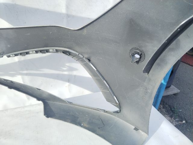 bontott MERCEDES-BENZ CLA Első Lökhárító (Üresen)