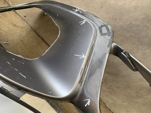 bontott MERCEDES-BENZ CLA Első Lökhárító (Üresen)