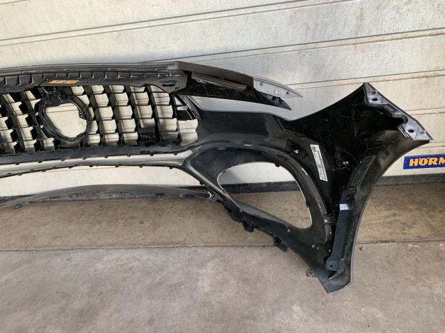 bontott MERCEDES-BENZ CLA Első Lökhárító (Üresen)