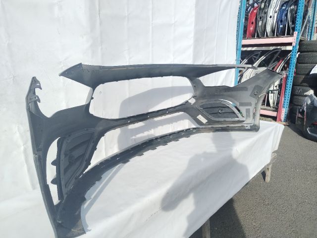 bontott MERCEDES-BENZ CLA Első Lökhárító (Üresen)