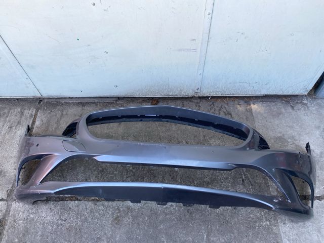 bontott MERCEDES-BENZ CLA Első Lökhárító (Üresen)