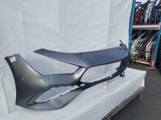 bontott MERCEDES-BENZ CLA Első Lökhárító (Üresen)