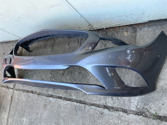 bontott MERCEDES-BENZ CLA Első Lökhárító (Üresen)