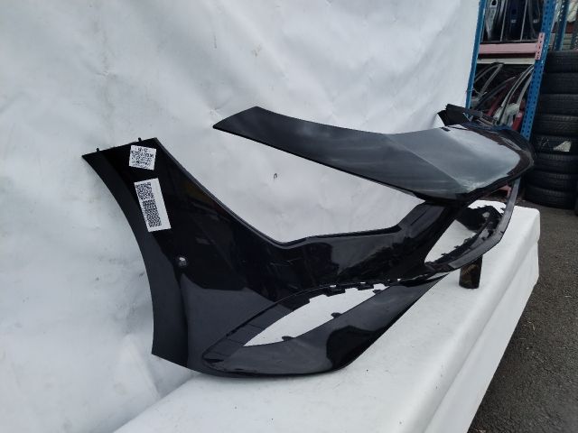 bontott MERCEDES-BENZ CLA Első Lökhárító (Üresen)