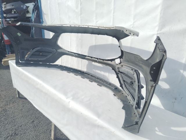 bontott MERCEDES-BENZ CLA Első Lökhárító (Üresen)