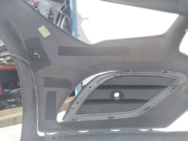 bontott MERCEDES-BENZ CLA Első Lökhárító (Üresen)