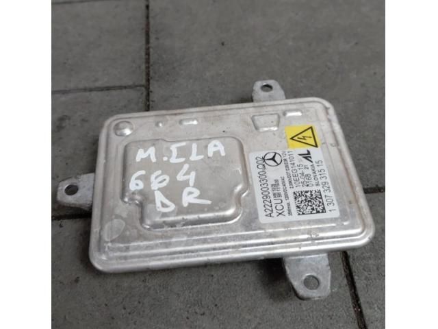 bontott MERCEDES-BENZ CLA Fényszóró Elektronika