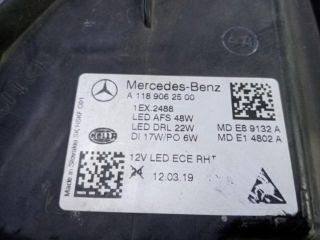 bontott MERCEDES-BENZ CLA Fényszóró (Pozíciófüggetlen)