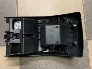 bontott MERCEDES-BENZ CLA Hátsó Hamutartó