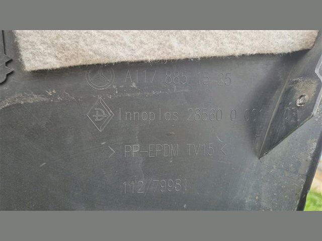 bontott MERCEDES-BENZ CLA Hátsó Lökhárító (Üresen)