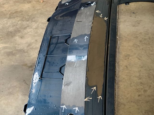 bontott MERCEDES-BENZ CLA Hátsó Lökhárító (Üresen)