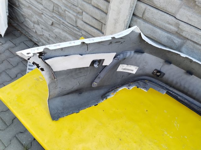 bontott MERCEDES-BENZ CLA Hátsó Lökhárító (Üresen)