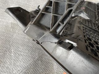 bontott MERCEDES-BENZ CLA Hűtőrács