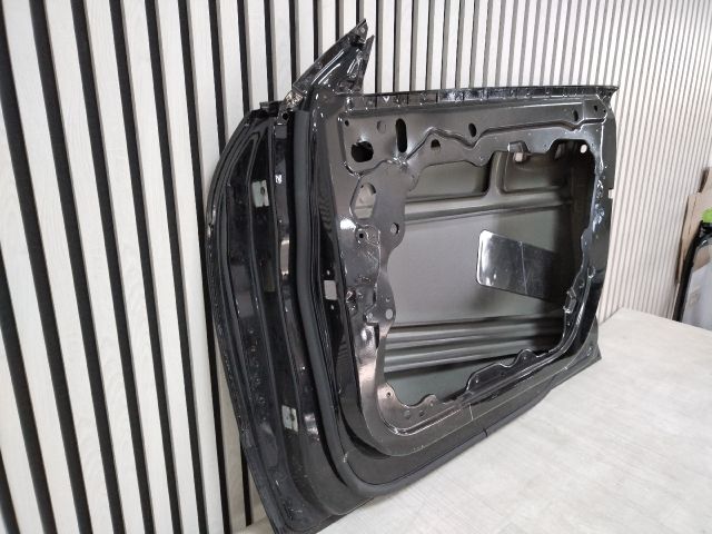 bontott MERCEDES-BENZ CLA Jobb első Ajtó (Üres lemez)