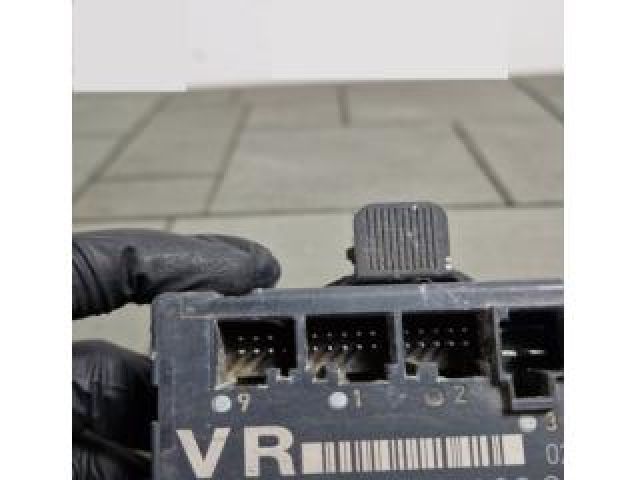 bontott MERCEDES-BENZ CLA Jobb első Ajtó Vezérlőegység