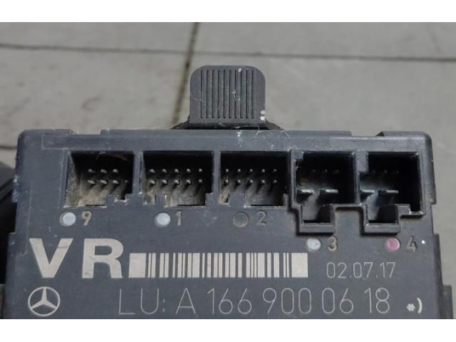 bontott MERCEDES-BENZ CLA Jobb első Ajtó Vezérlőegység