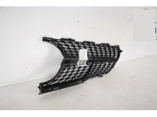 bontott MERCEDES-BENZ CLA Jobb első Lökhárító Díszléc