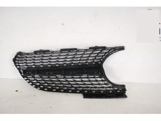 bontott MERCEDES-BENZ CLA Jobb első Lökhárító Díszléc