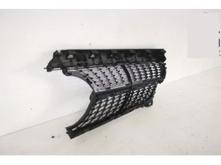 bontott MERCEDES-BENZ CLA Jobb első Lökhárító Díszléc