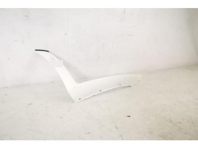 bontott MERCEDES-BENZ CLA Jobb első Lökhárító Díszléc