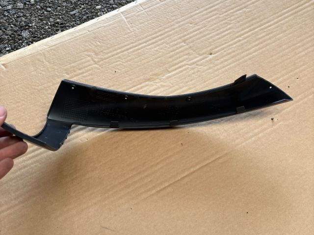 bontott MERCEDES-BENZ CLA Jobb első Lökhárító Sarok