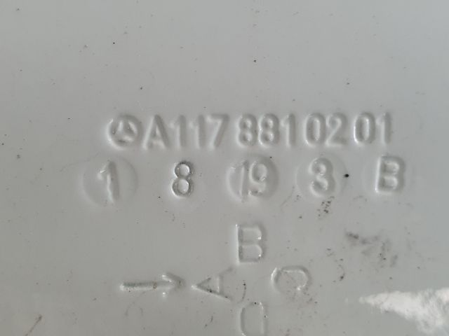 bontott MERCEDES-BENZ CLA Jobb első Sárvédő