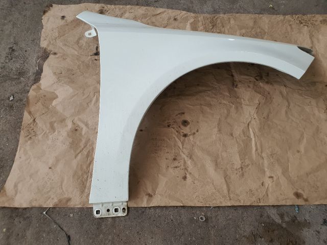 bontott MERCEDES-BENZ CLA Jobb első Sárvédő