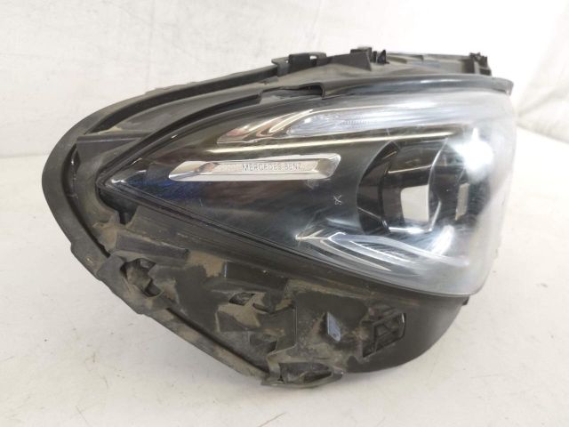 bontott MERCEDES-BENZ CLA Jobb Fényszóró