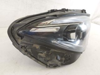 bontott MERCEDES-BENZ CLA Jobb Fényszóró