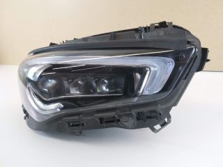 bontott MERCEDES-BENZ CLA Jobb Fényszóró