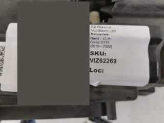 bontott MERCEDES-BENZ CLA Jobb Fényszóró