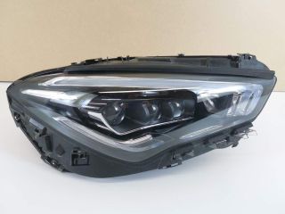 bontott MERCEDES-BENZ CLA Jobb Fényszóró