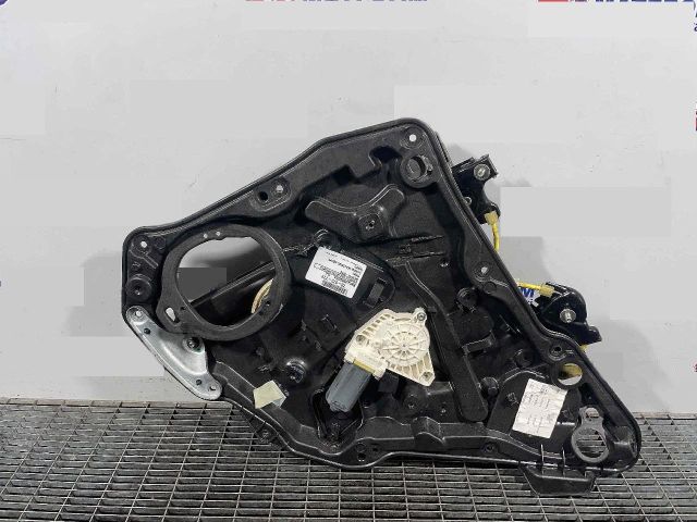 bontott MERCEDES-BENZ CLA Jobb hátsó Ablakemelő Szerkezet (Elektromos)