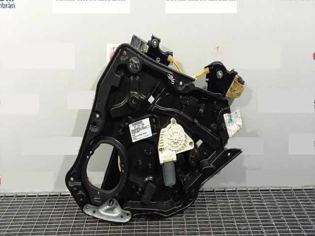 bontott MERCEDES-BENZ CLA Jobb hátsó Ablakemelő Szerkezet (Elektromos)