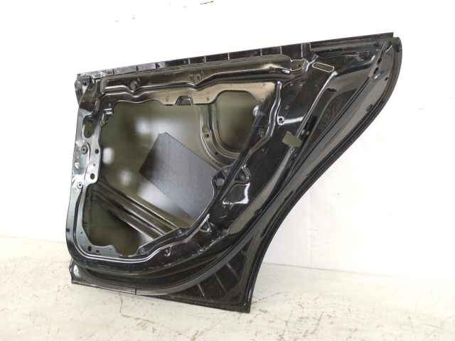 bontott MERCEDES-BENZ CLA Jobb hátsó Ajtó (Üres lemez)