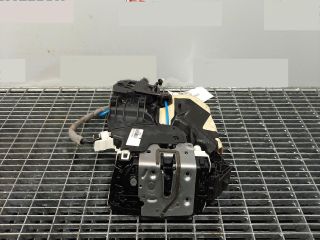 bontott MERCEDES-BENZ CLA Jobb hátsó Ajtózár