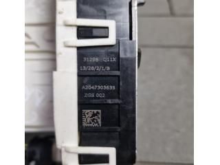 bontott MERCEDES-BENZ CLA Jobb hátsó Ajtózár