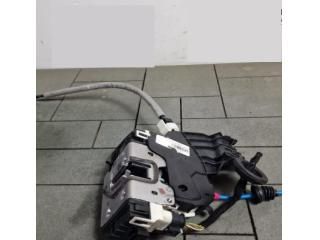 bontott MERCEDES-BENZ CLA Jobb hátsó Ajtózár