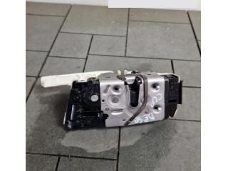 bontott MERCEDES-BENZ CLA Jobb hátsó Ajtózár