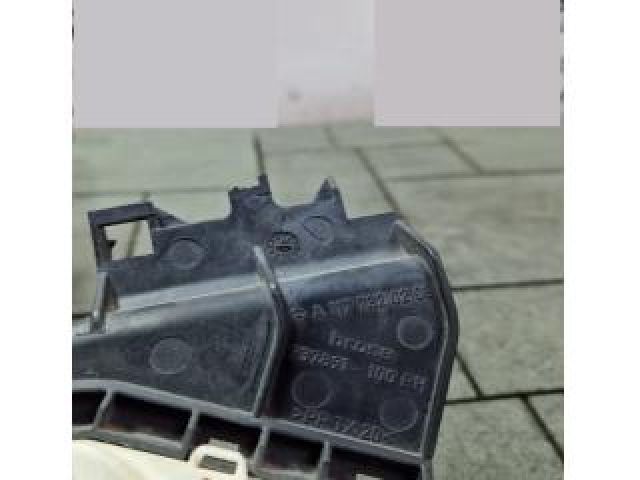 bontott MERCEDES-BENZ CLA Jobb hátsó Ajtózár